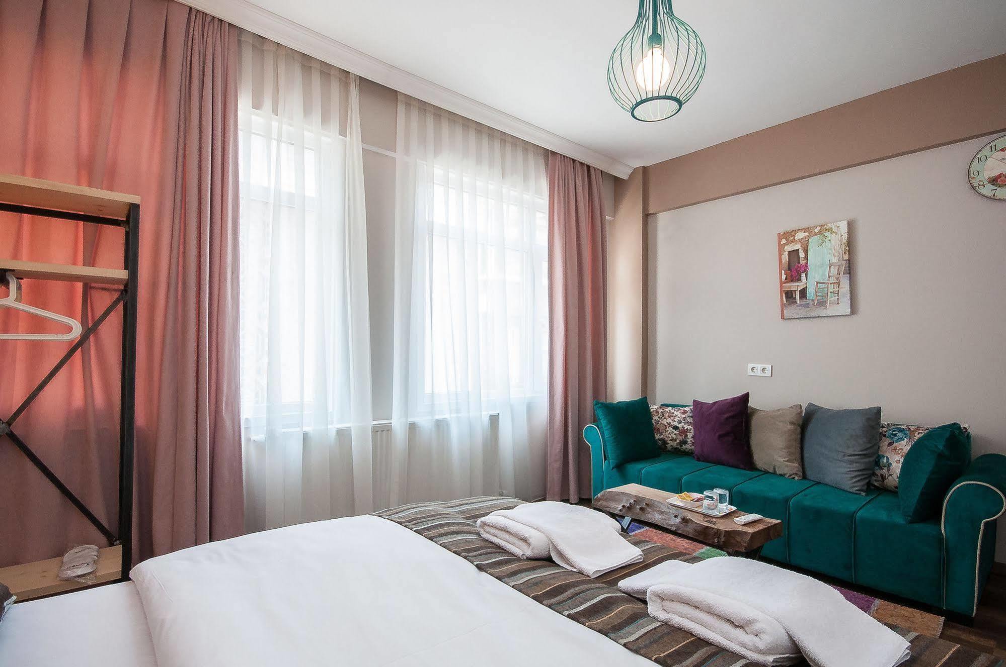 Newway Apartments อิสตันบูล ภายนอก รูปภาพ